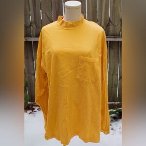 Men’s Vintage Mock Neck Long Sleeve Pocket Tee